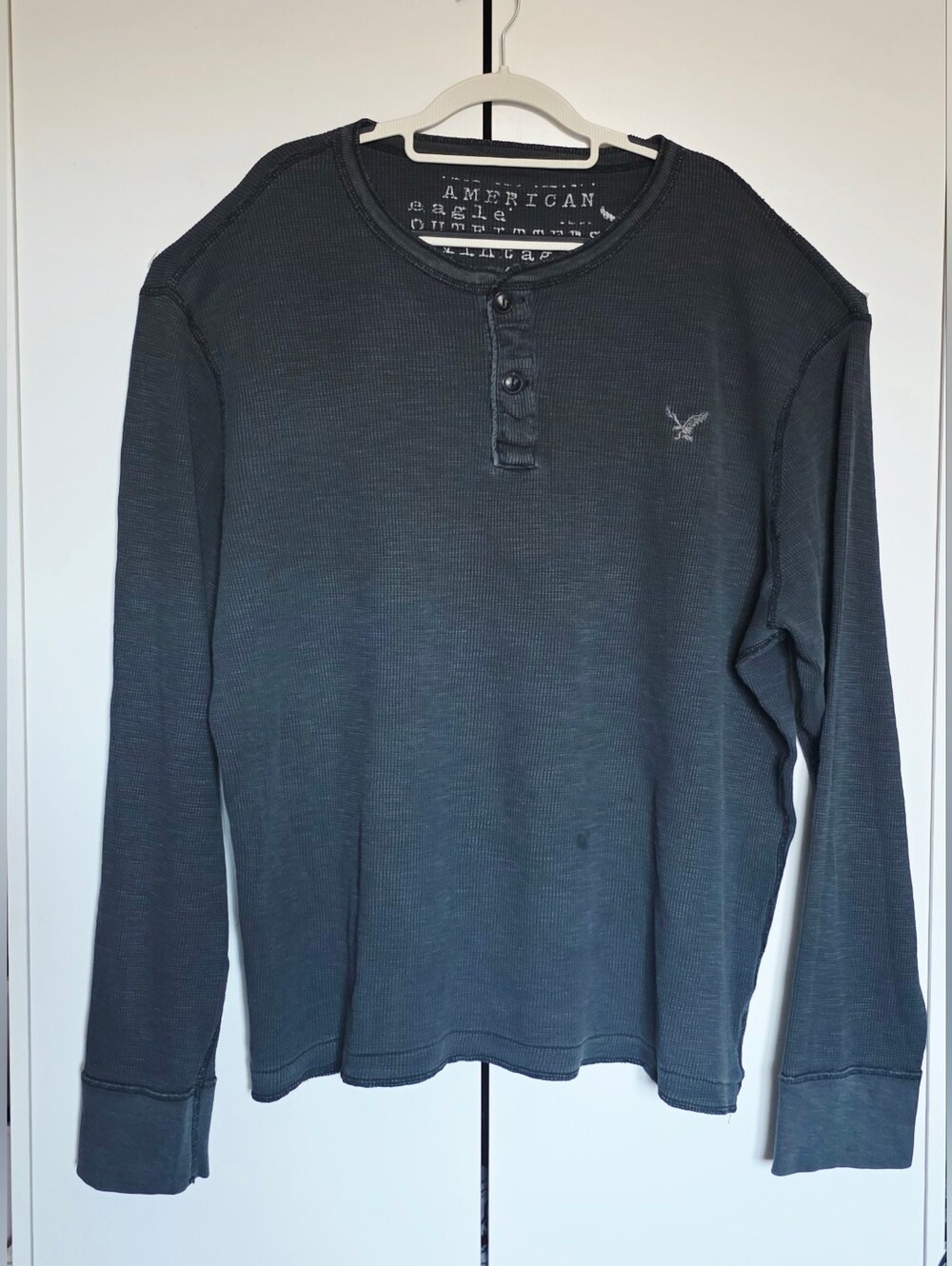 Vintage American Eagle Outfitters Men’s Long-Sleeve Henley Thermal - XXL